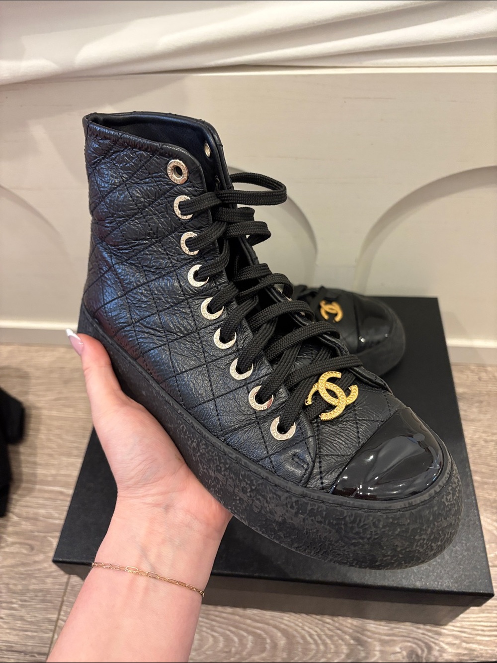 CHANEL Black Quilted Leather High-Top Sneakers - metier d’arts 2025, 25A